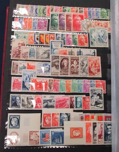 France 1940-1979 Collection in Stockbook (SCV $2860)