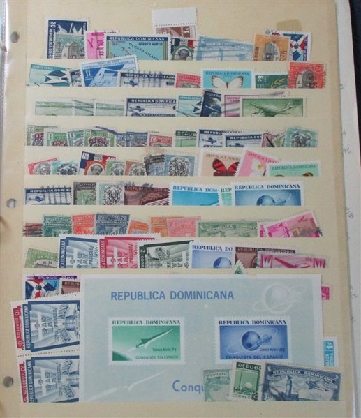 Dominican Republic Unused/Used Collection in 3 Binders (Est $150-200)