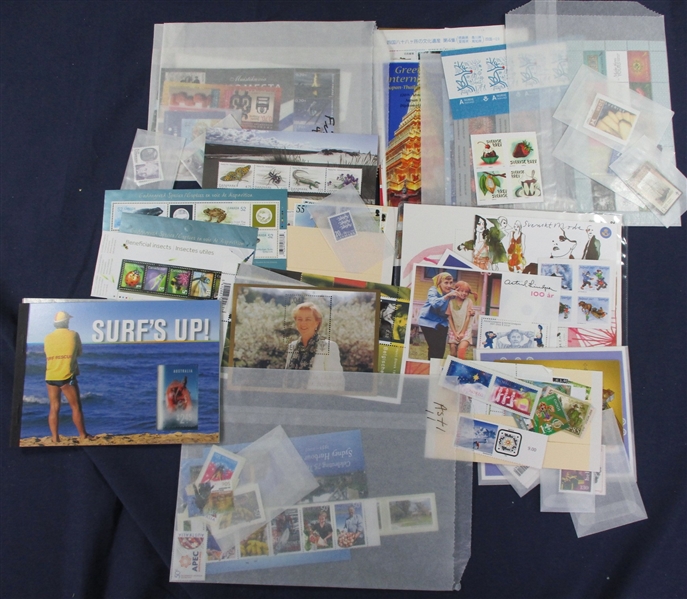 Worldwide New Issue Lot #9 (Est $500-550)