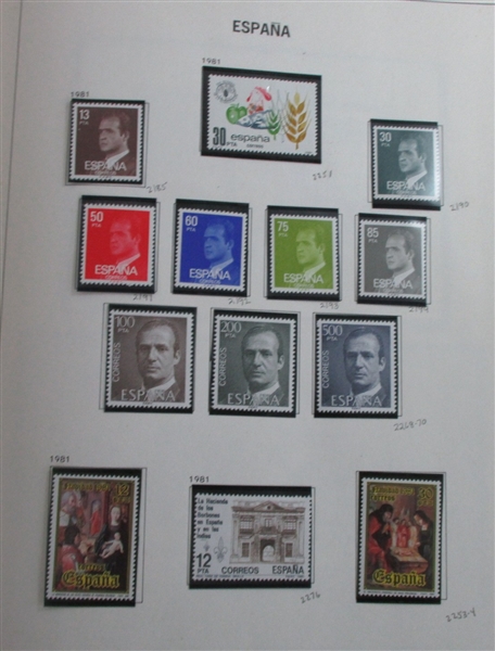 Spain Collection to 2000 in 3 Davo Albums  (Est $900-1200)