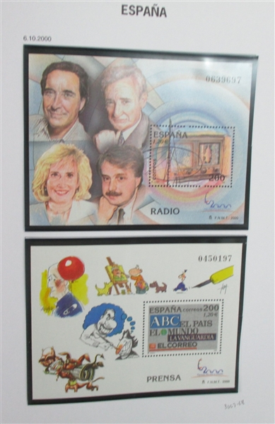 Spain Collection to 2000 in 3 Davo Albums  (Est $900-1200)