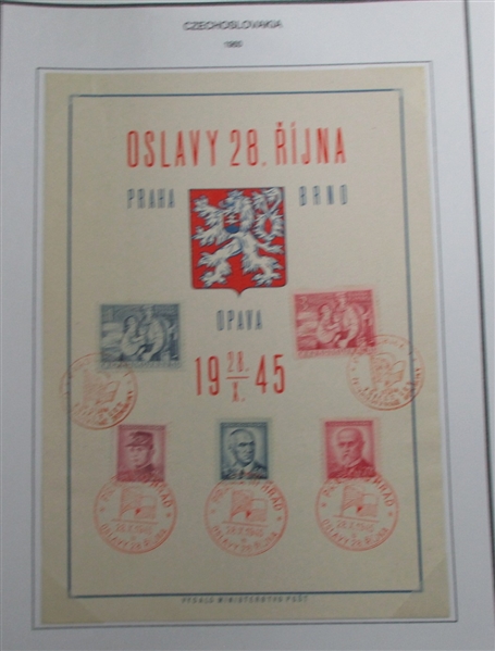 Czechoslovakia Collection in 14 Binders to Early 1990s (Est $400-500)